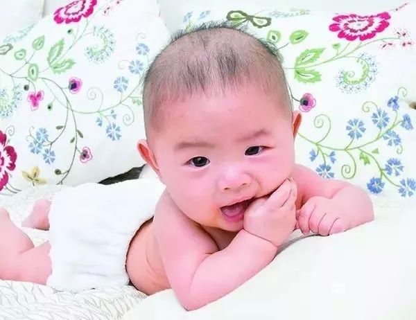 宝宝肌肤护肤注意事项大全,宝宝肌肤保湿知识大全