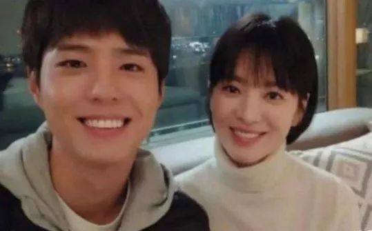 晴晴聆听别人的故事,晴晴听故事