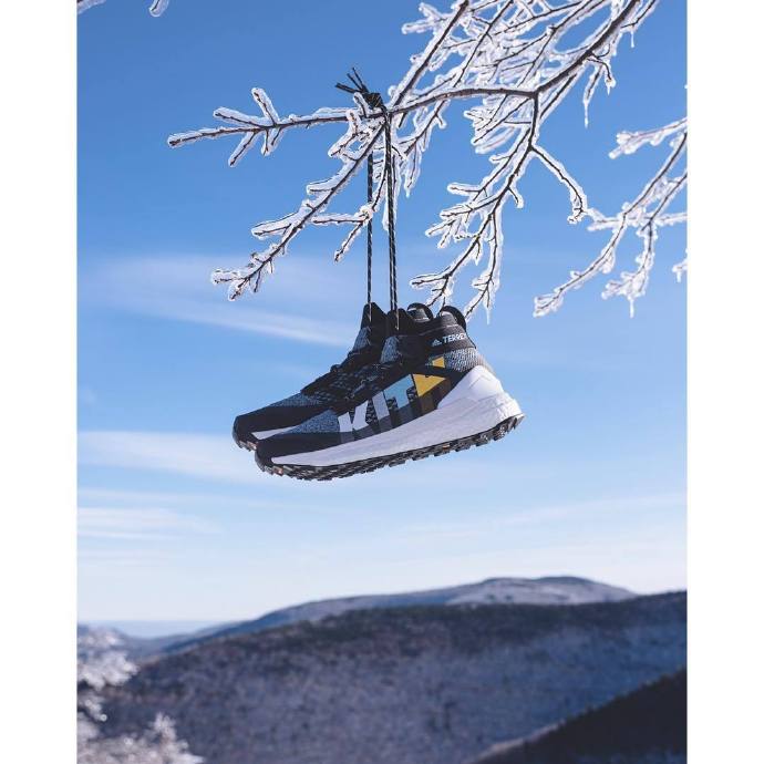 kithadidas短袖,kith联名adidas脚感