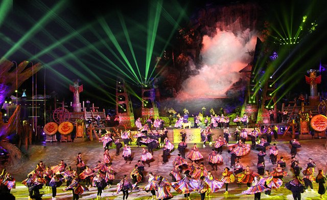 春节横店影视城门票价格表,横店影视城春节免费游玩