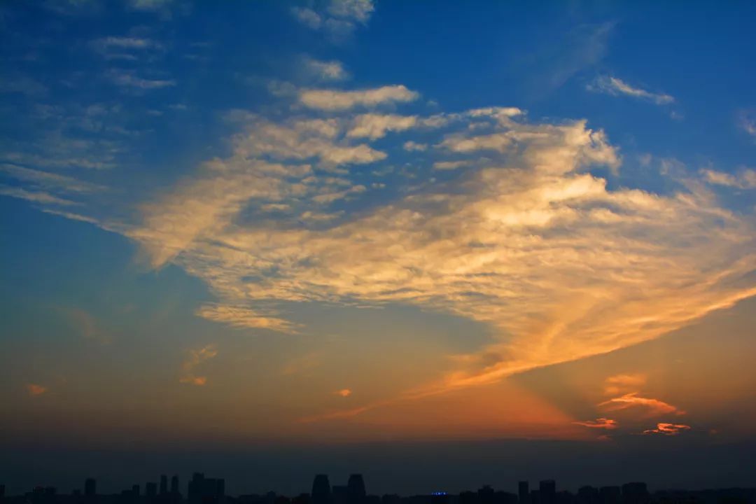 最美的风景在路上在心里,最美的风景在心里也在路上