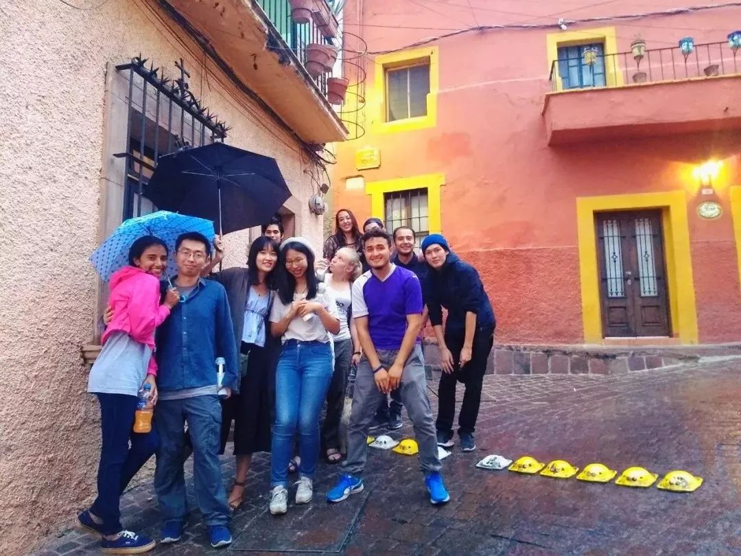 为什么我们总是不能好好相处,为什么我们都选择出国