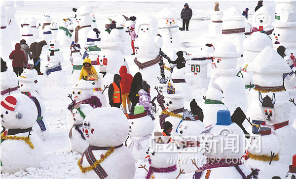 冰雪嘉年华游玩,松花江冰雪嘉年华带娃旅游攻略