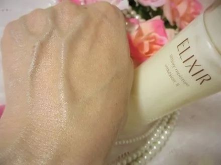 怡丽丝尔水乳日本和资生堂的区别,资生堂的怡丽丝尔适合什么年龄