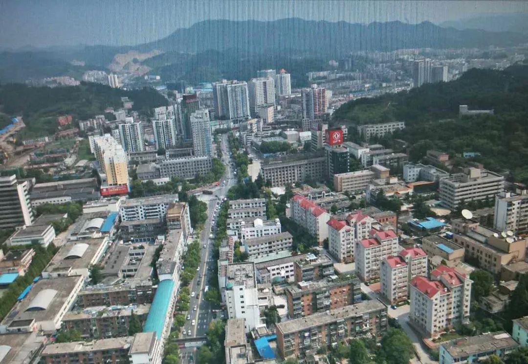 直播预告｜携手半世纪，看东风与十堰明天怎样热血沸腾！