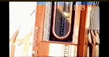 这些如果都看过你已经不再年轻了！周二下午的电视3碟连放的新科VCD……