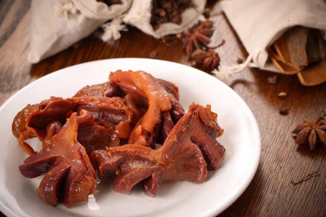 南京最好吃盐水鸭子排名,中国哪里的鸭子最多