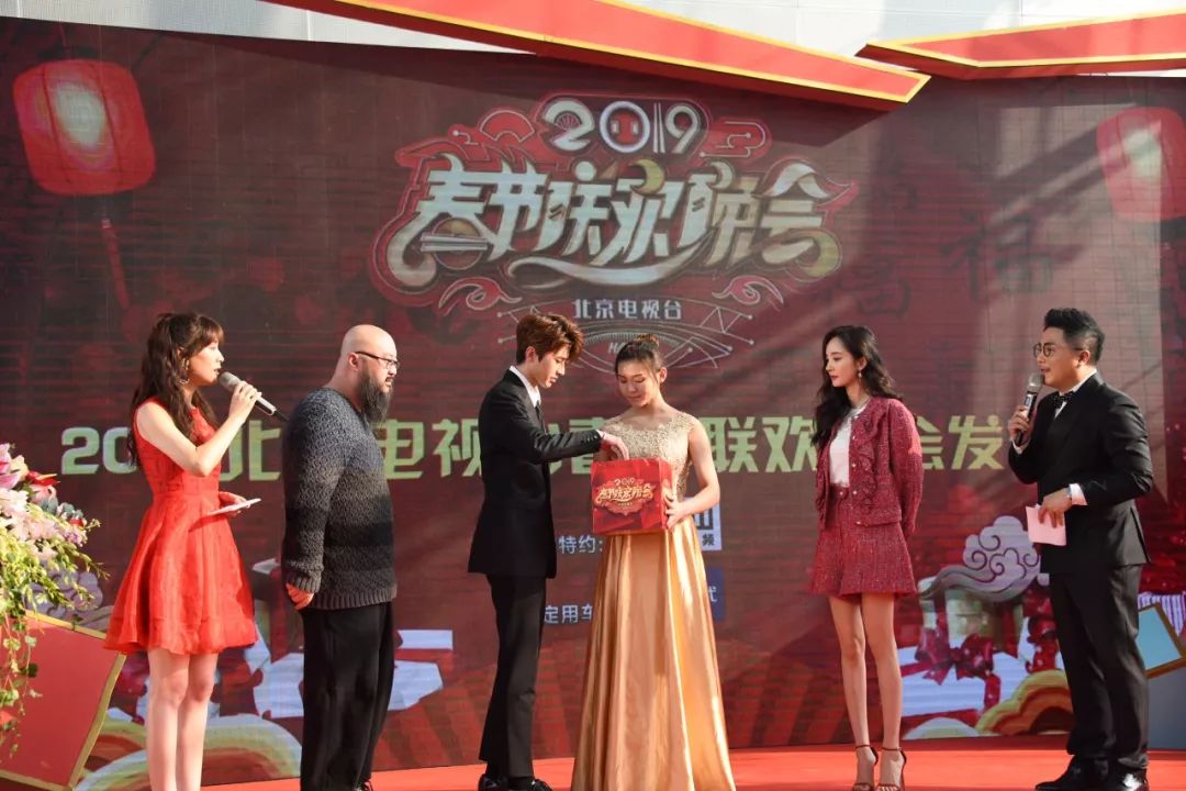 2019各大卫视春晚阵容,北京台春晚全阵容官宣
