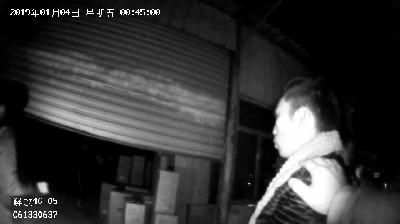 打折名牌包包是真的吗,一百块钱正品包包是真的吗