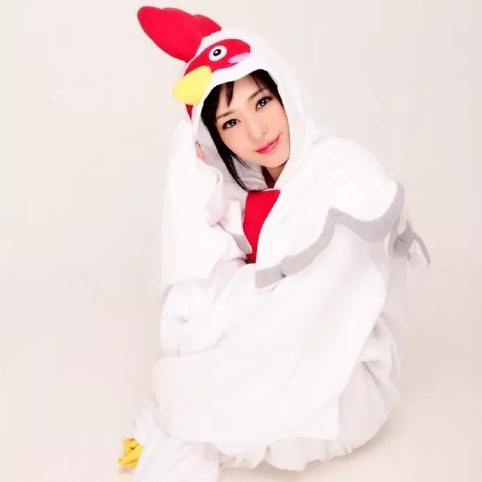 双胞胎同时母乳喂养方法,生双胞胎可以不母乳喂养