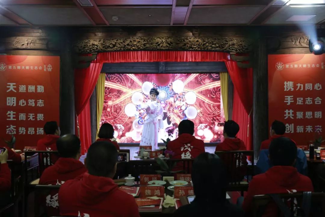 携手共赢最后结局,携手共进合作共赢开头结尾