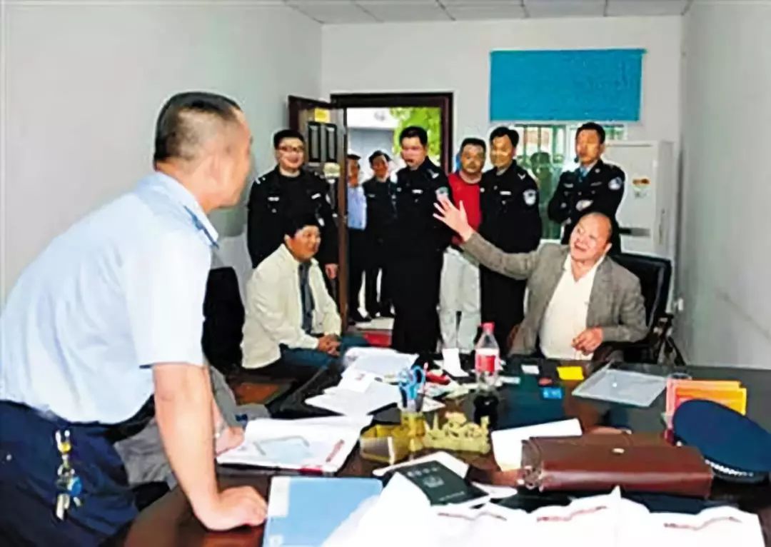 提醒丨被这个翻译气笑了！但更扯的是它背后的组织……