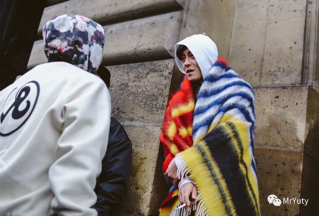 保暖抗风还能凹造型，今年这件单品可能是有毒！