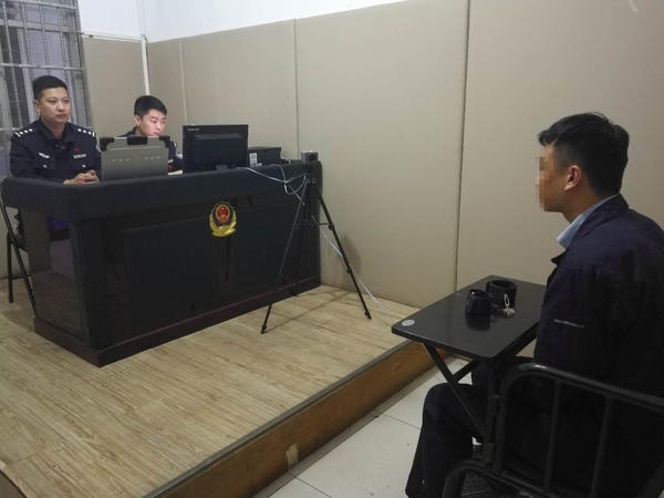 彩票站被骗3万,12万多买彩票彩票店老板被骗