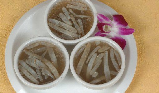 外国街头卖火爆的小吃,让外国人惊呆的中国小吃