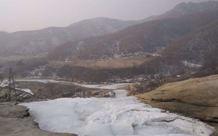 岫岩石湖瀑布旅游攻略,冬天自驾仙女山旅游攻略