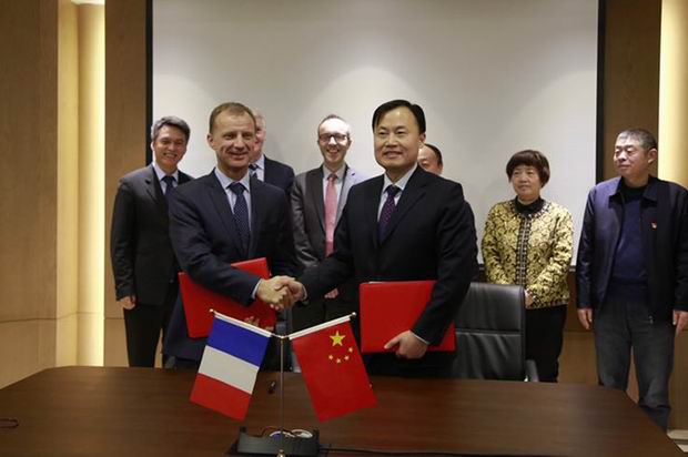 法国凡尔赛医院代表团访问安阳市人民医院开展交流合作