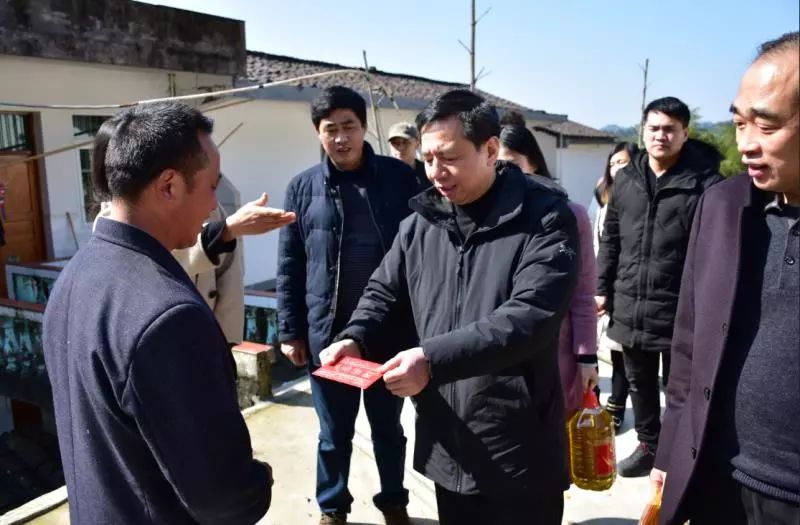 江西旅游集团曾少雄新闻,旅游董事长曾少雄