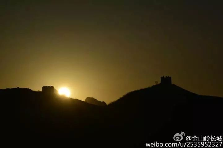 金山岭长城日出美景视频,金山岭长城元旦时看日出最佳地点