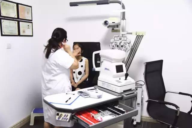 寒假了,给孩子一个轻松摘掉眼镜的机会,你还不来吗?!