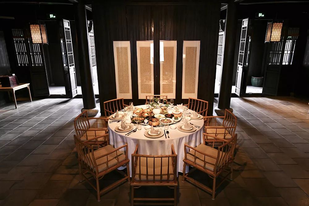 猪年年夜饭，换个餐桌来团圆（有福利）