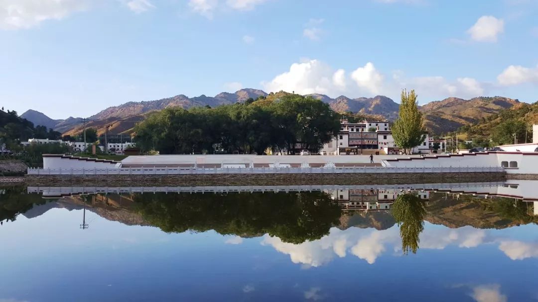 【全域旅游】五当召国家森林公园人文与自然交融互摄｜花舞人间爱心儿童节漂流图书换门票