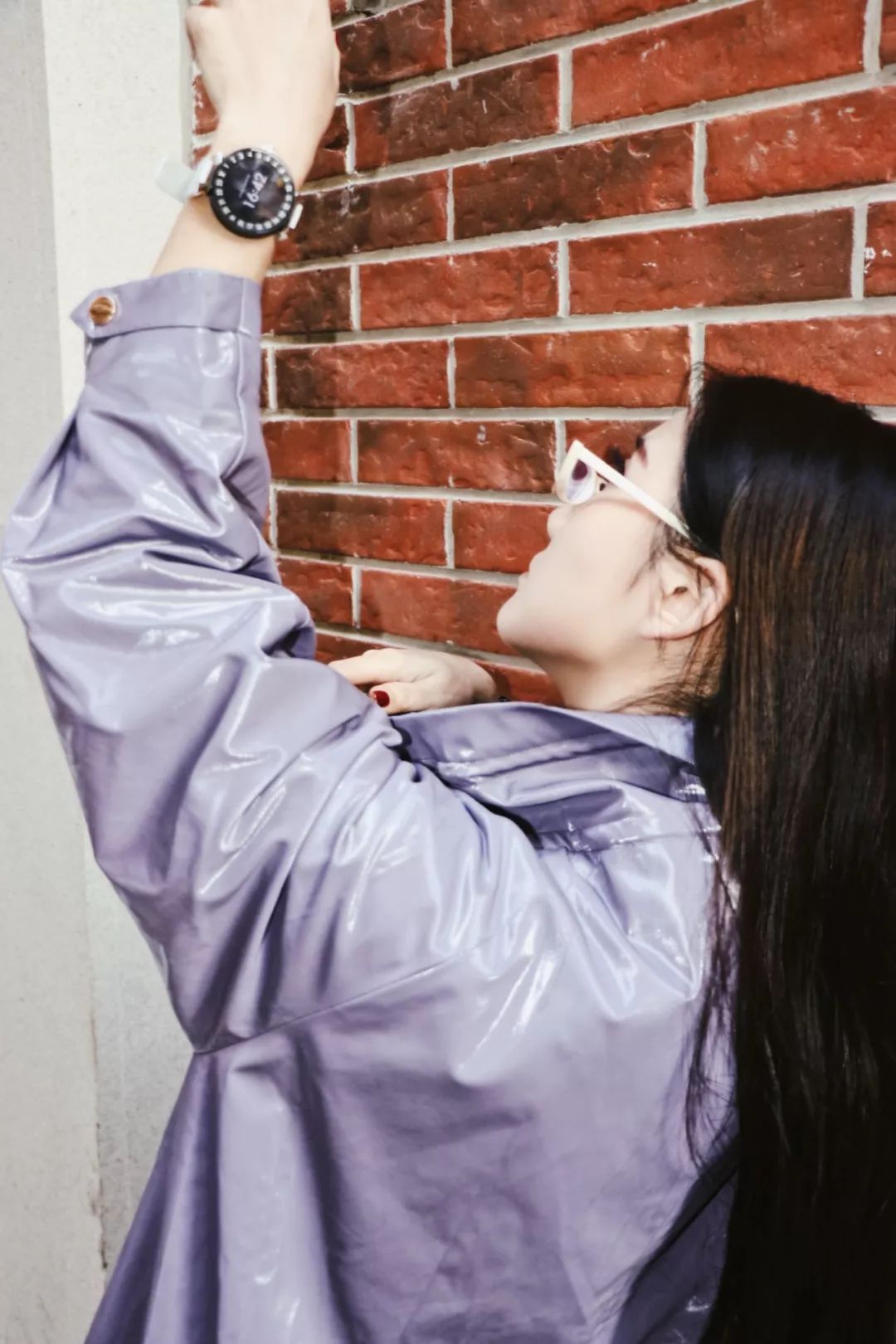 长大后才知道努力去拥有的不是奢侈，而是回避