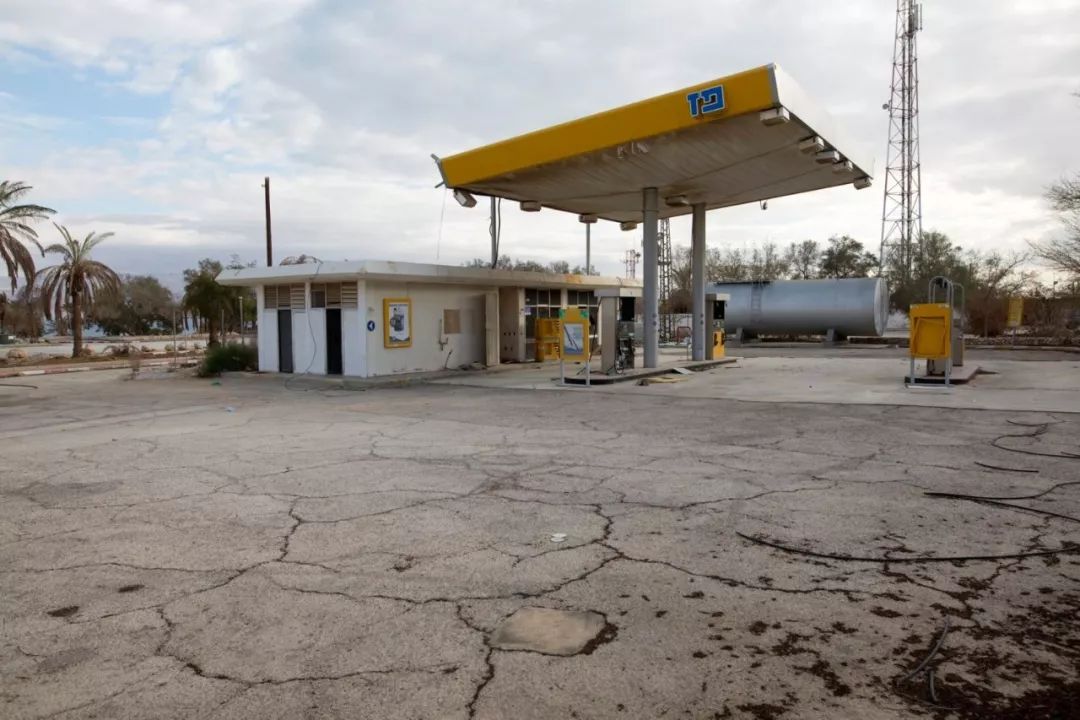 再不去看看死海，就可能永远也看不见了