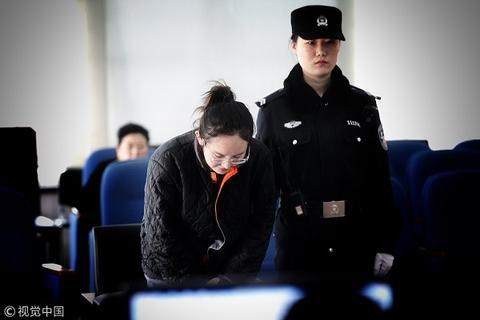 女主播卖假货被抓最新消息,女主播卖假货被警察抓到了