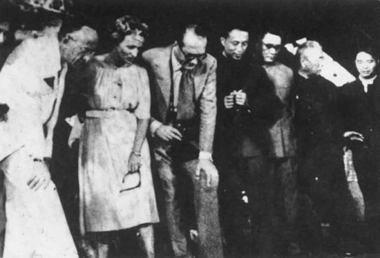 外国人对兵马俑惊叹不已,兵马俑怎么震惊世界的