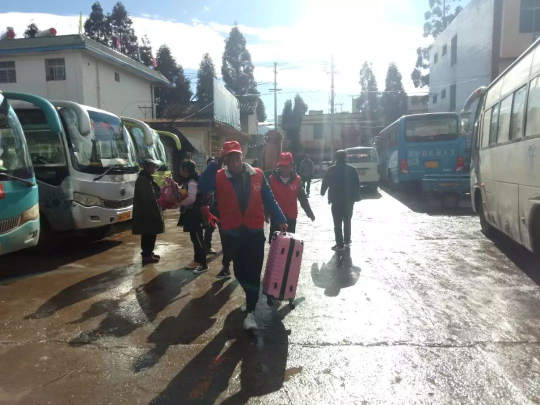 推荐｜团团的问候：你已经回家了吗？