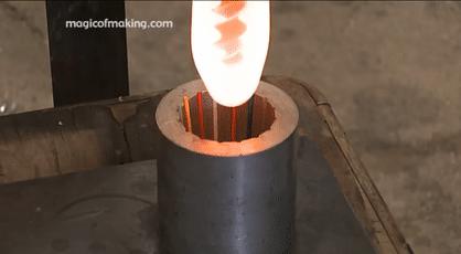 玻璃球里面的花纹是怎么回事,玻璃球中的花纹是如何印在里面的