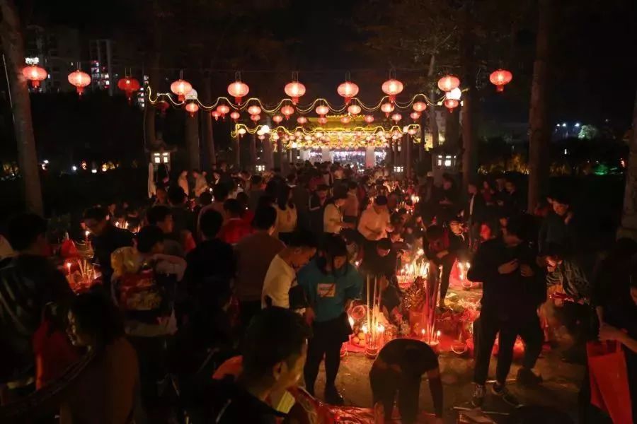 震撼南京灯光秀,玄武山最新景点