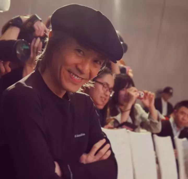 喜剧之王周星驰30年变化,喜剧之王周星驰合同