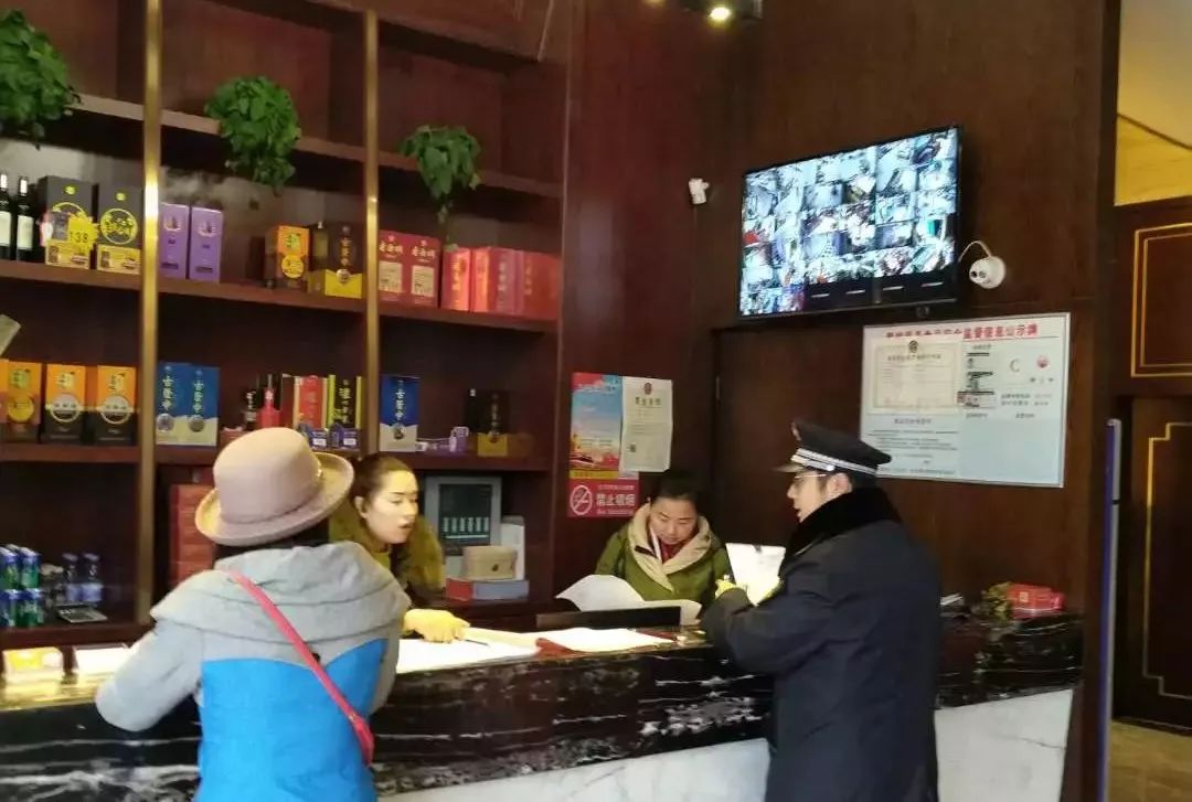 好嗨呦！万万没想到，这个春节襄阳食药监人是这么过的……