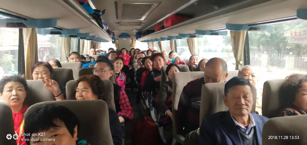 2780元起！空调专列纯玩港珠澳，全程0购物，万元大奖等你拿