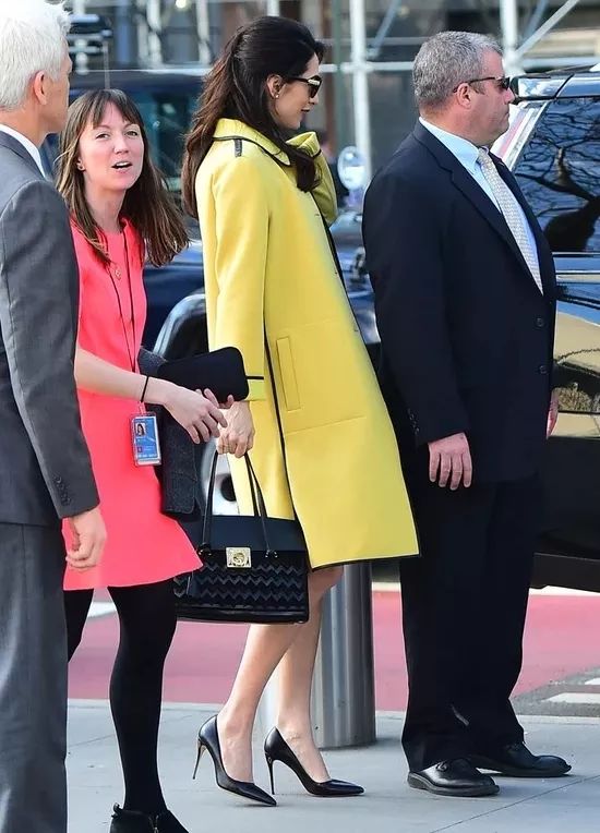 女生有7个包多吗,女孩子多少个包合适