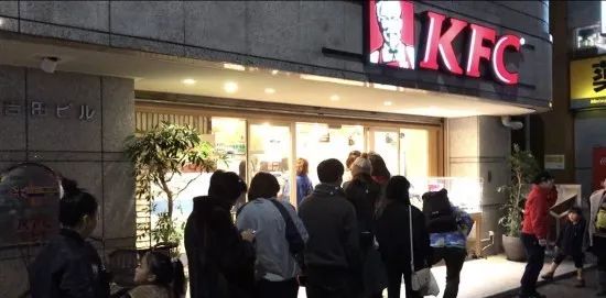 鏃ユ湰浜烘渶涓嶅彲鍘熻皡鐨勪笁浠朵簨,涓浗浜虹溂涓棩鏈敓娲荤殑鍗佸ぇ瓒ｄ簨