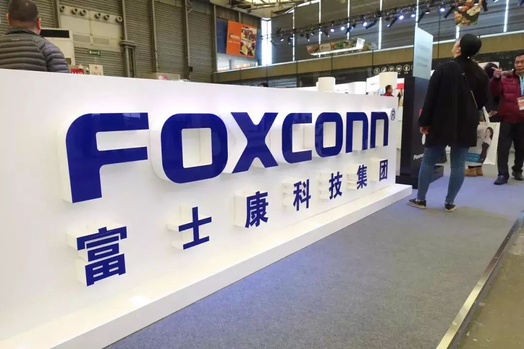 抖音上线首款小游戏丨“爱屋吉屋”官网、App停运「Do说」