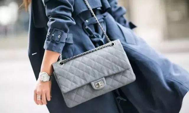 买一个gucci包包,第一只chanel包