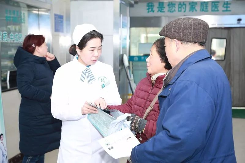 好消息！同济名医工作室“开诊”社区，硚口人家门口看“专家号”