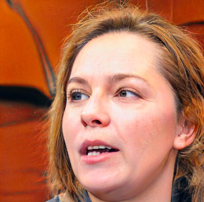 刷新一次出现一个网页,刷新一次就有新图片的网址