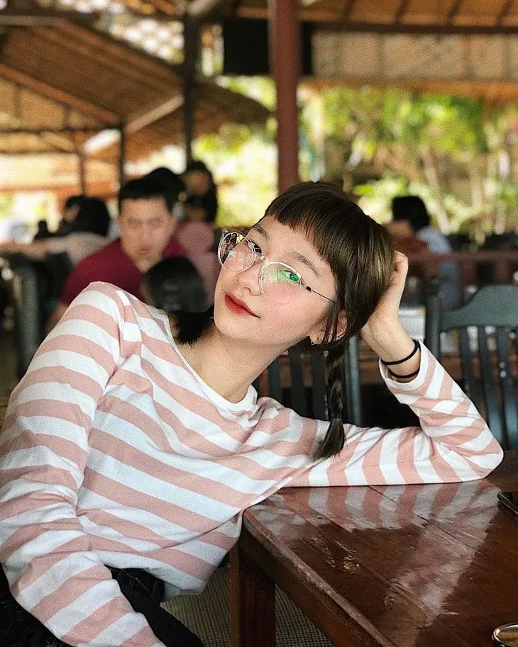 泰国大框眼镜妹,泰国眼镜妹是谁