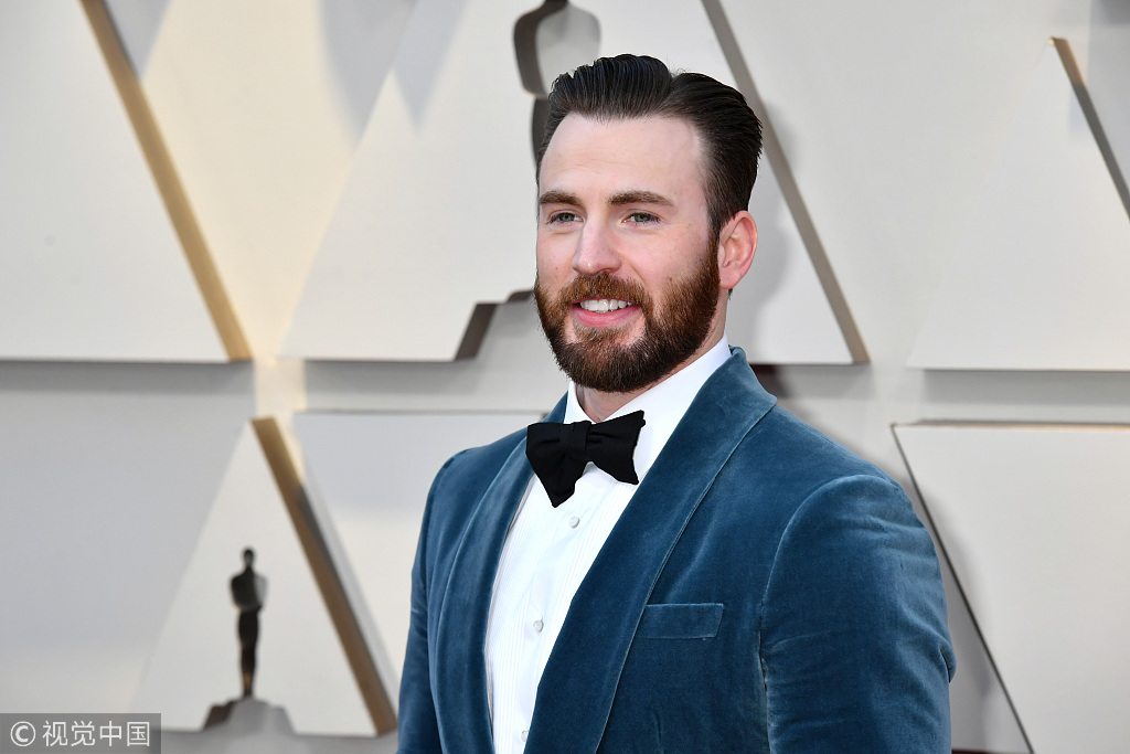 ladygaga奥斯卡奥黛丽赫本,ladygaga红毯致敬赫本