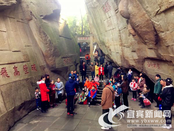 璧忓悕鑳滃彜杩瑰徆鍙や汉椋庨噰,璧忚繙鍙ら鍏夊搧榄呭姏瀹朵埂