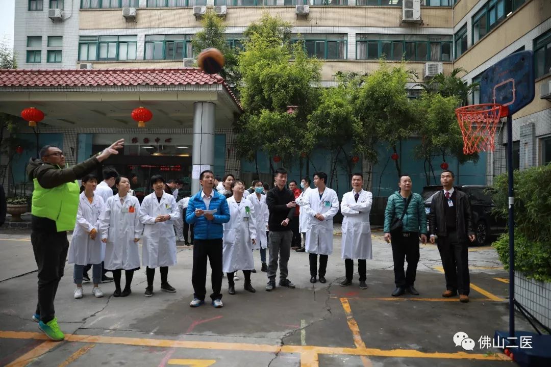 医务人员真会玩，快看，这里有一群灌篮高手！