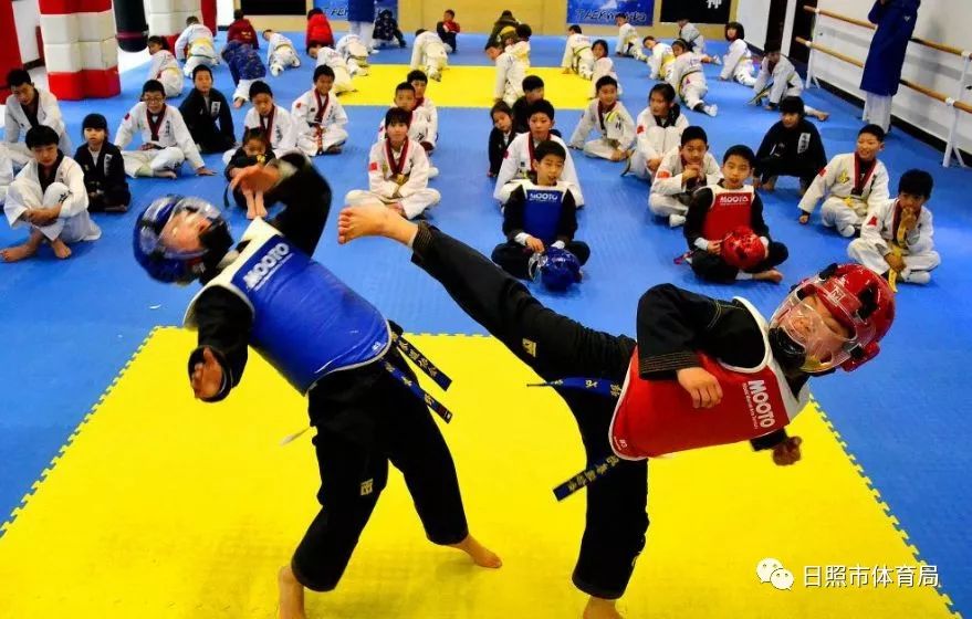 跆拳道运动对孩子身体的好处,跆拳道运动康复学
