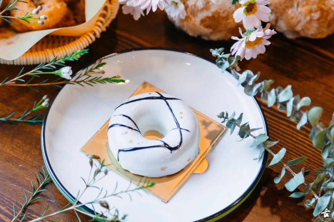 趁“热”看！今日份高清*码无**的「美食编辑」日常已送达！