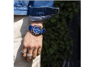 “表”白女神节|Armani满天星¥1889抢