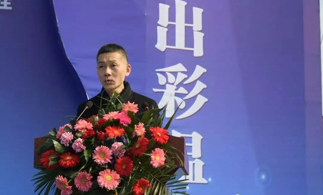 最近即将开工的工程,总投资369亿元的17个项目集中开工